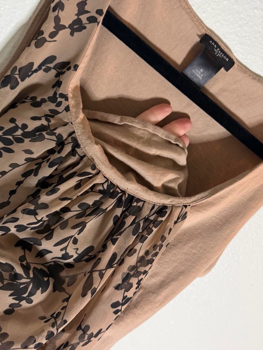Ann Taylor Taupe Tank with Black Botanical Print - Picture 7 of 8